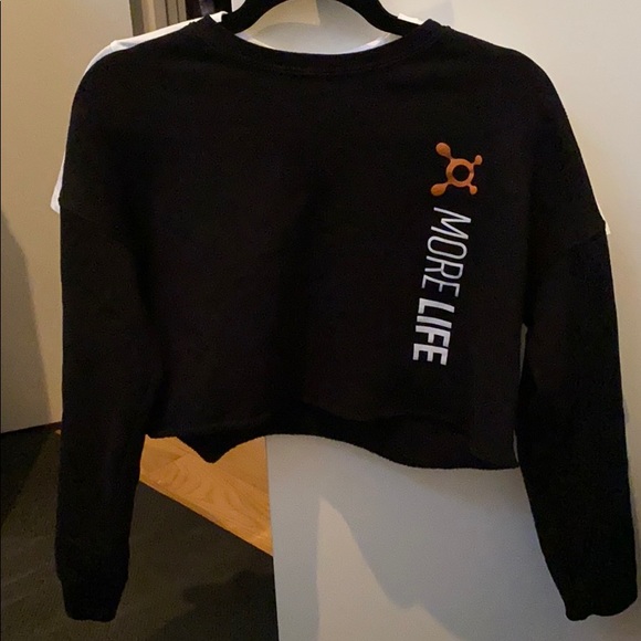 orangetheory cropped sweatshirt